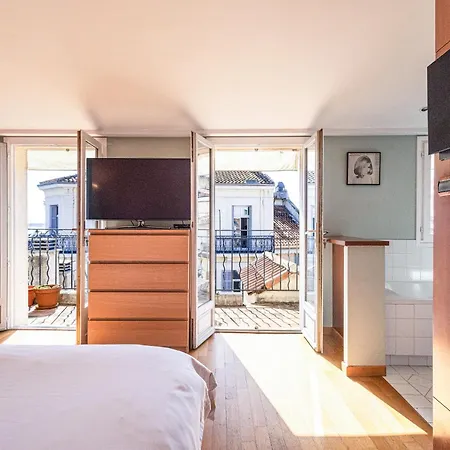 Triplex 150m2 Coeur Vieille Apartment