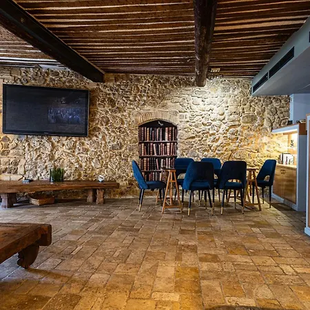 Triplex 150m2 Coeur Vieille Cannes