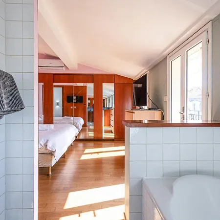 Triplex 150m2 Coeur Vieille Apartment Cannes