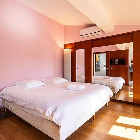 Triplex 150m2 Coeur Vieille Apartment Cannes