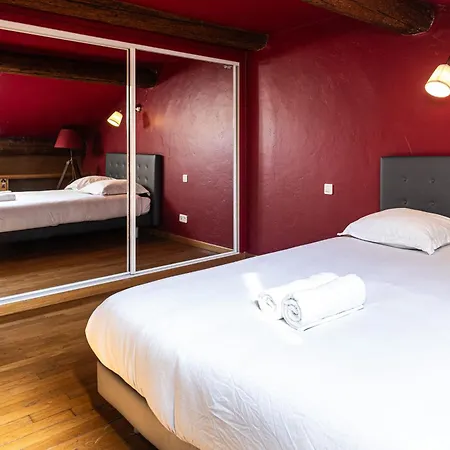 Triplex 150m2 Coeur Vieille Apartment Cannes